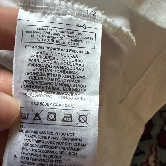 Adidas box logo Long Sleeve Tee with Graphic Design - Picture 5 of 8